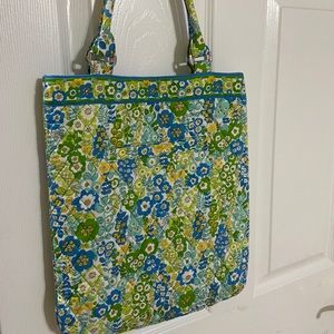 Slim tote bag